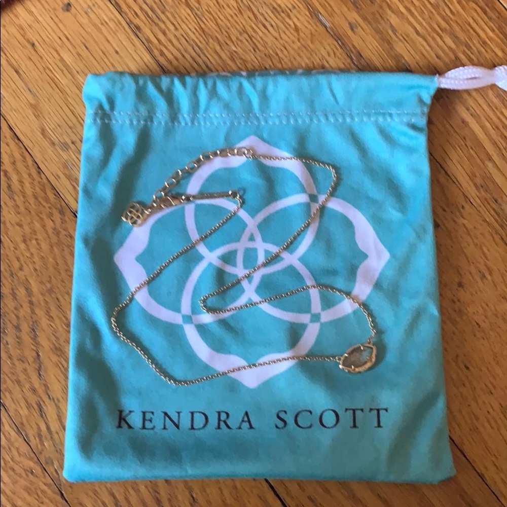 Kendra Scott Dainty Rose Gold Necklace